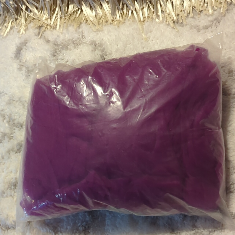 Witch Halloween Costume w/Cape & Small Tulle Broom, 4T-5T, New - Picture 8 of 8